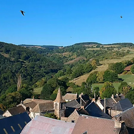 L'ostalou Gospodarstwo wiejskie *